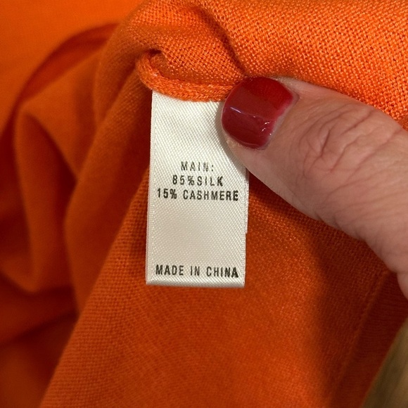 St. John Women’s Orange Silk Cashmere Short Sleeve Sweater Top Size Small - Picture 7 of 8